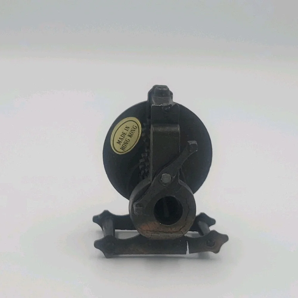 Vintage Die-Cast‎ Metal Miniature Pencil Sharpener - Clock No. 8754 Collectors